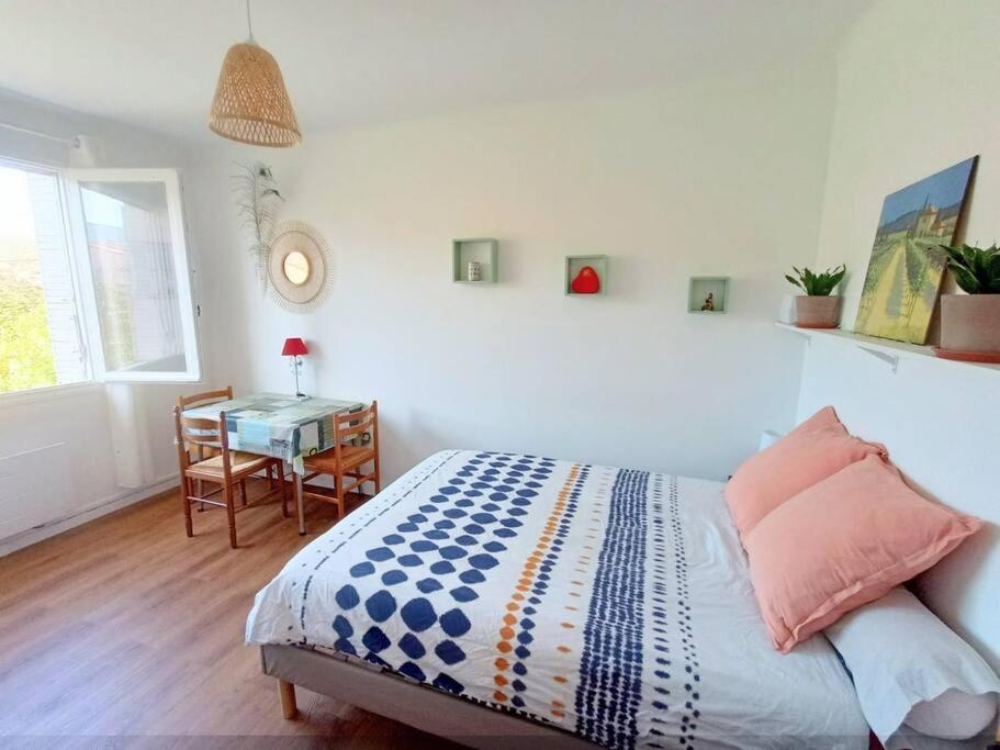 Comme Un Petit Studio - Totalement Independant - Entree Autonome Prades  Exterior foto