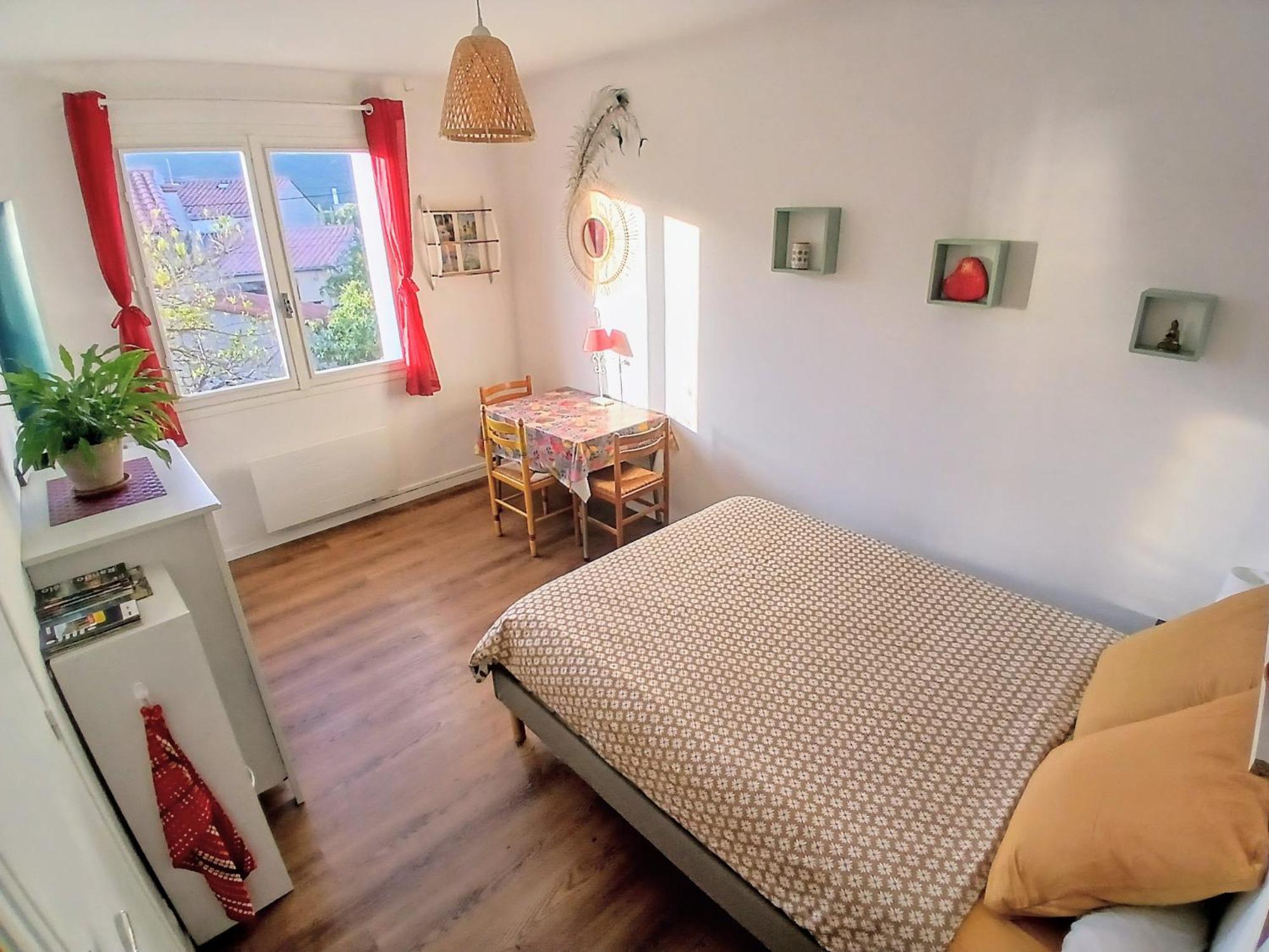 Comme Un Petit Studio - Totalement Independant - Entree Autonome Prades  Exterior foto